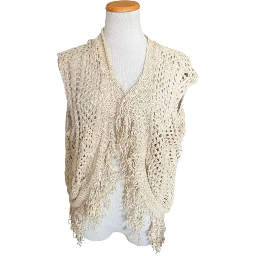 Womens American Rag Oatmeal Crocheted Style Fringe Sleeveless Vest - Sz OX